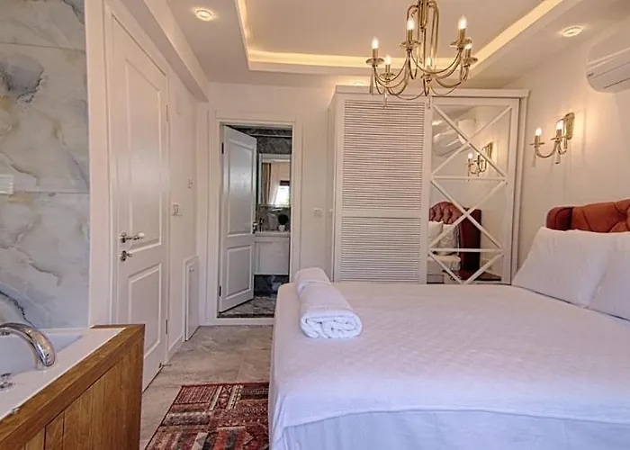 Oeluedeniz Private With Pool