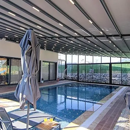 Oeluedeniz Private With Pool Villa Fethiye