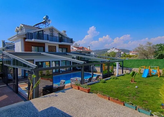 Villa Oeluedeniz Private With Pool