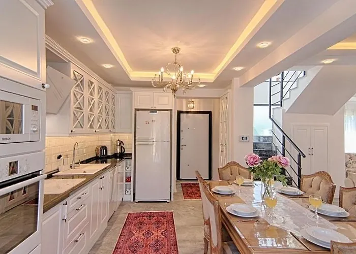 Oeluedeniz Private With Pool